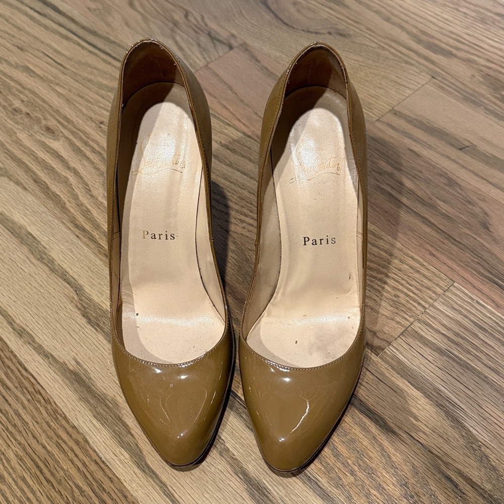 Christian Louboutin Nude Patent Pumps